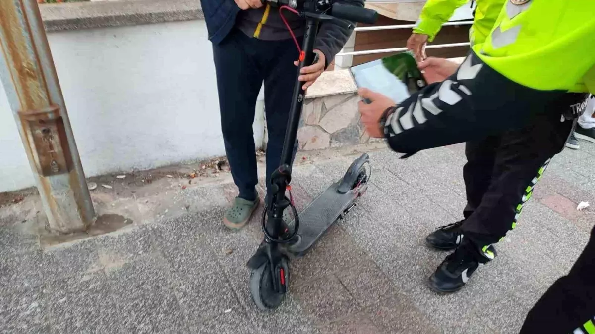 Edirne’de Scooter Kazası: Çocuk Yaralandı